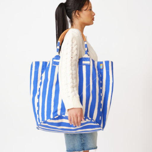 FINAL SALE: Long Weekender Bag - Brushstroke Iris lifestyle image