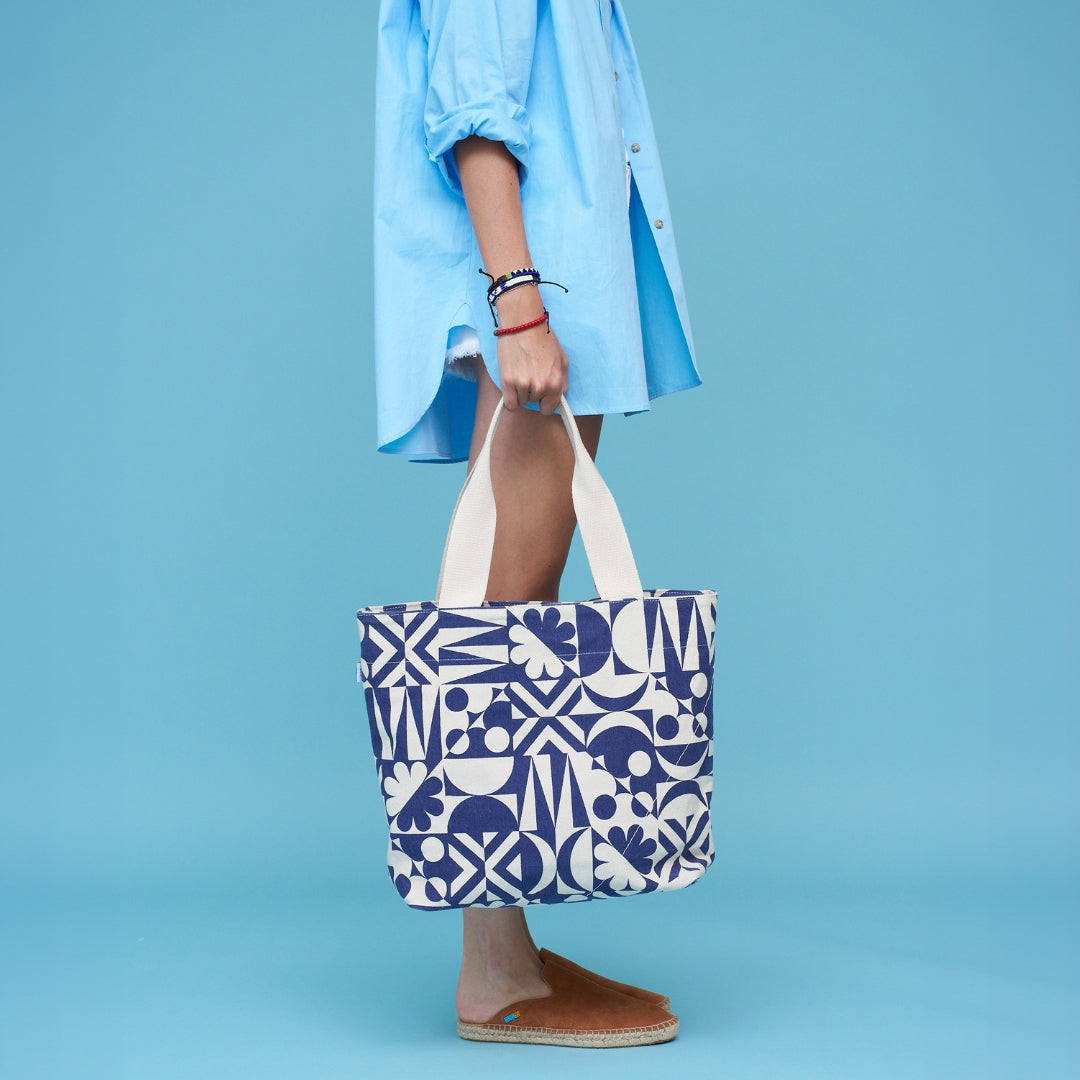 FINAL SALE: Go-To Tote - Tile Print