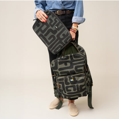 FINAL SALE: Laptop Sleeve - Large - Safari Kuba