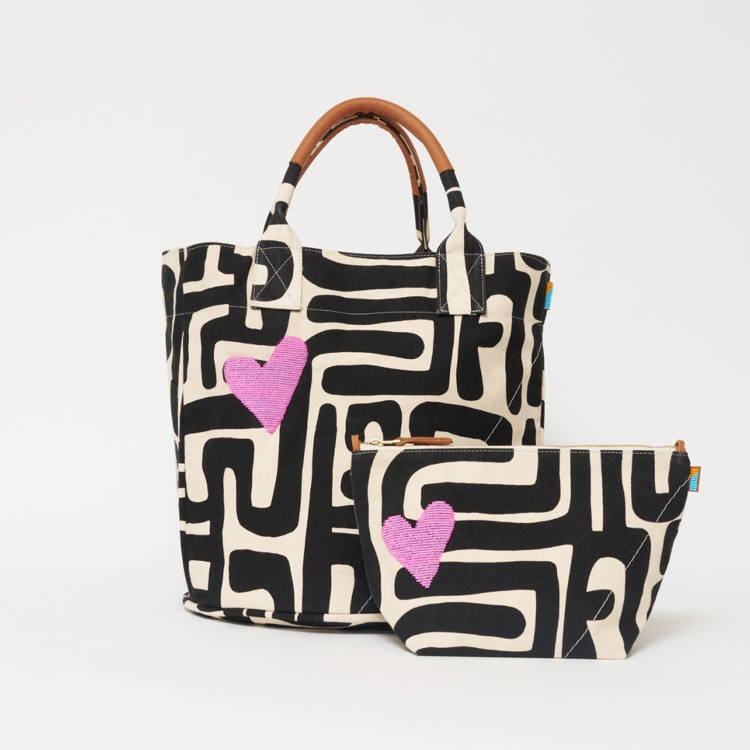 Weekender - Black Kuba with Beaded Pink Heart