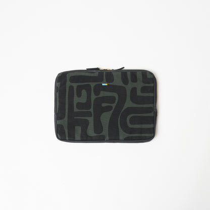 FINAL SALE: Laptop Sleeve - Large - Safari Kuba