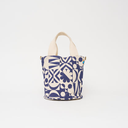 FINAL SALE: Daytripper Bag - Tile Print