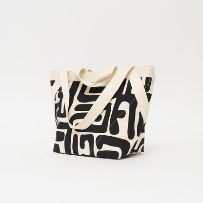 Karibu Tote - Medium - Black Kuba