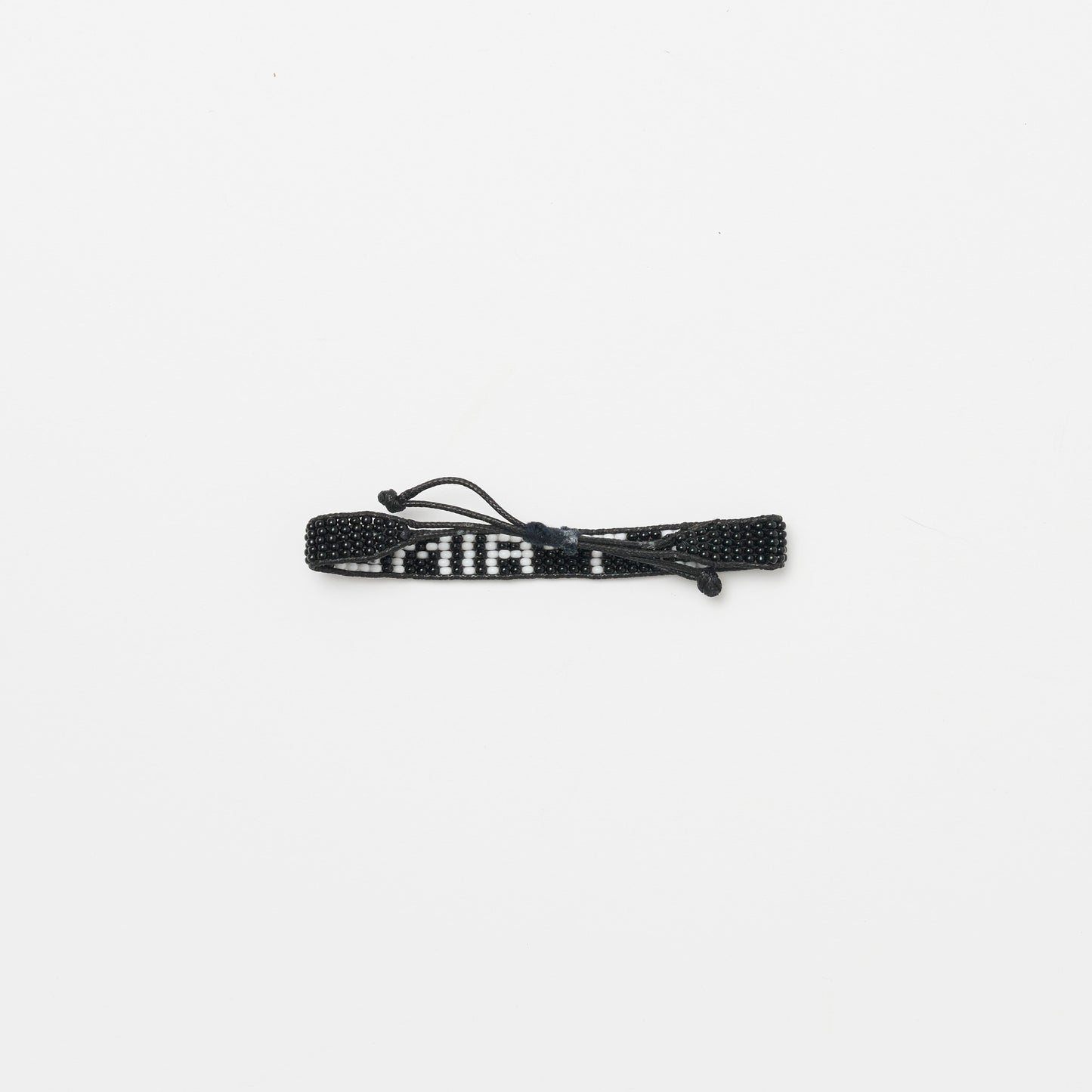 Woven JE T'AIME Bracelet - Black/White