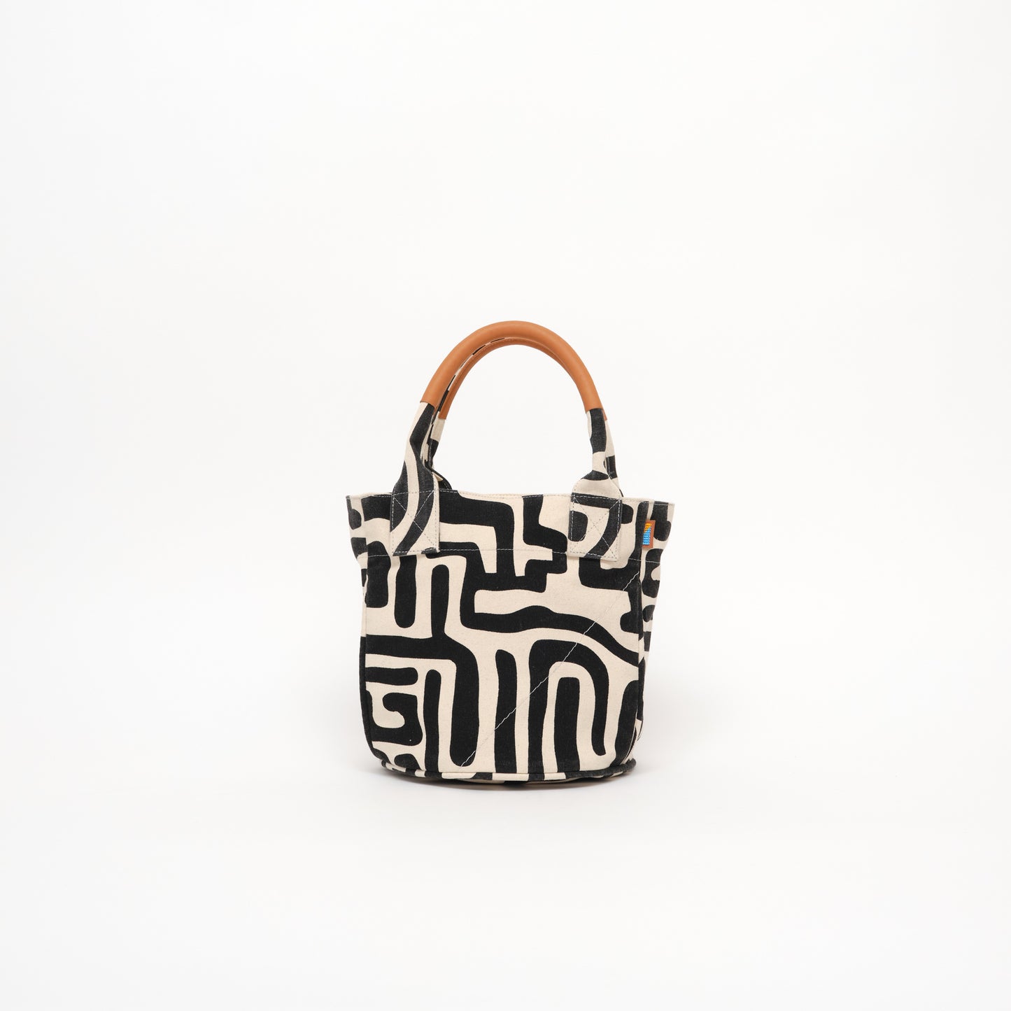 FINAL SALE: Daytripper Bag - Black Kuba