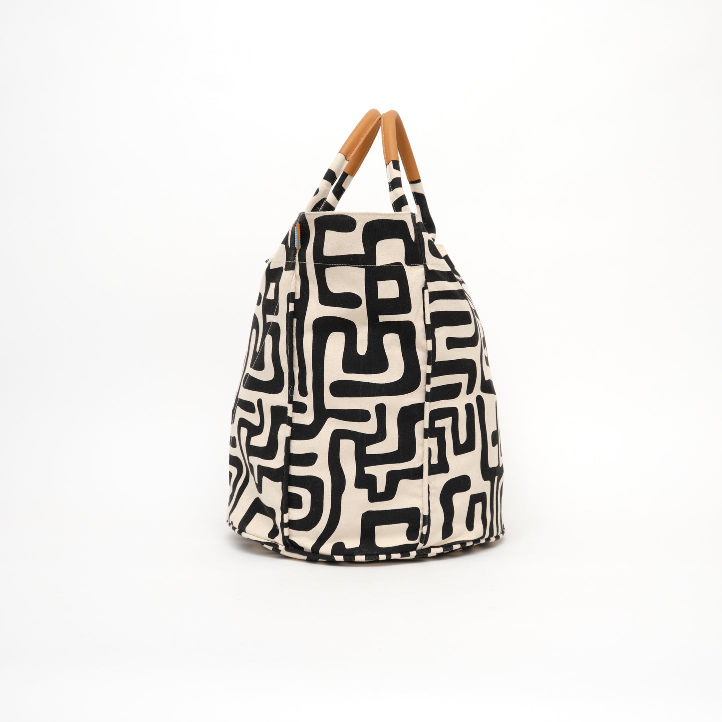 FINAL SALE: Long Weekender Bag - Black Kuba