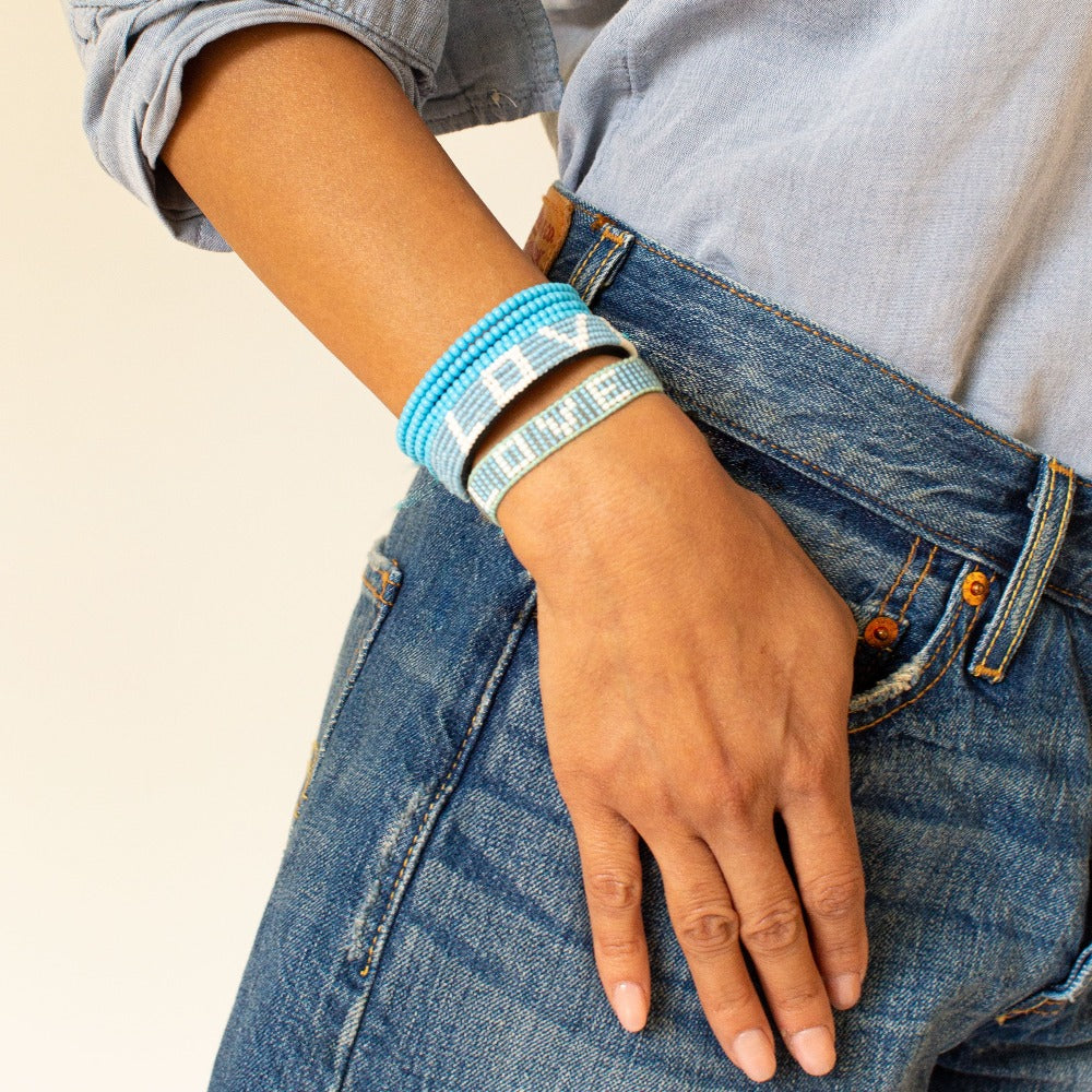 Single Strand Bracelet - Light Blue